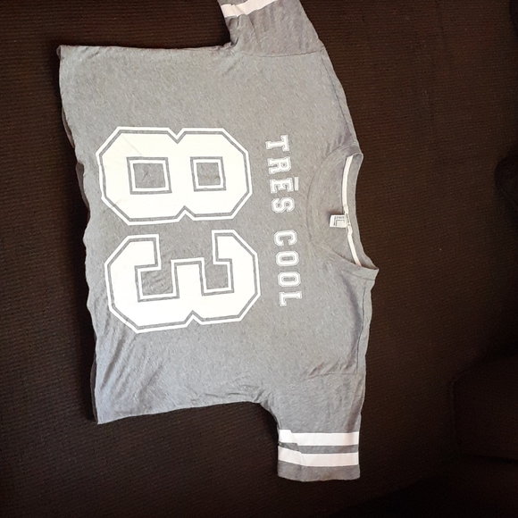 Forever 21 tee - Picture 1 of 4